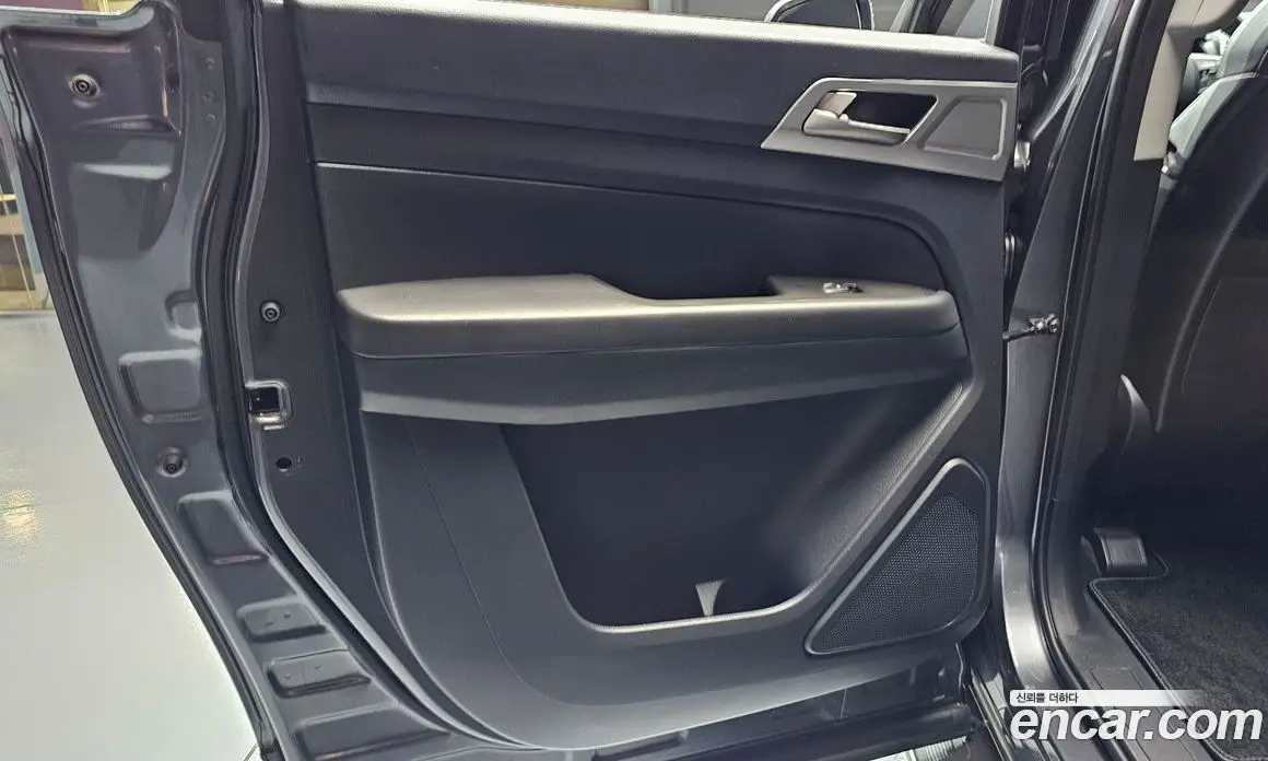 SsangYong Rexton 2018 2.2 автомат (гидро), фото 15 SsangYong Rexton 2018 2.2 автомат (гидро), фото 15
