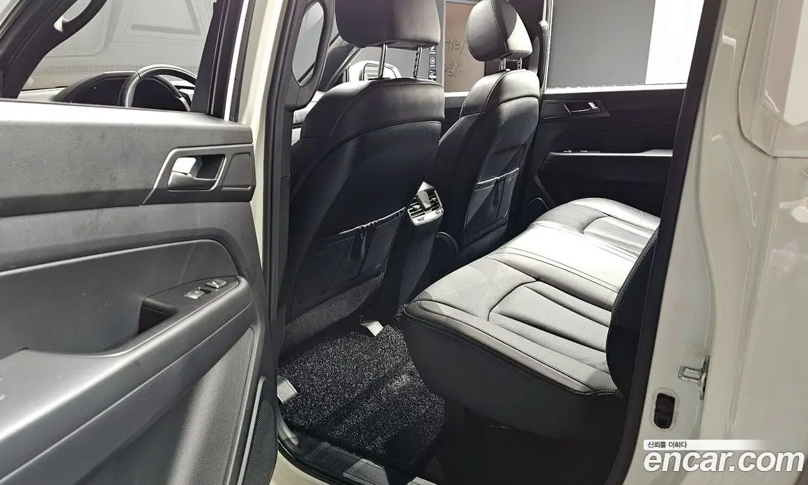 SsangYong Rexton 2022 2.2 автомат (гидро), фото 16