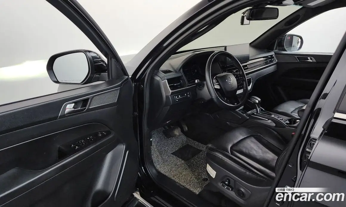 SsangYong Rexton 2023 2.2 автомат (гидро), фото 13