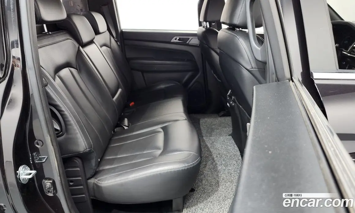 SsangYong Rexton 2023 2.2 автомат (гидро), фото 17