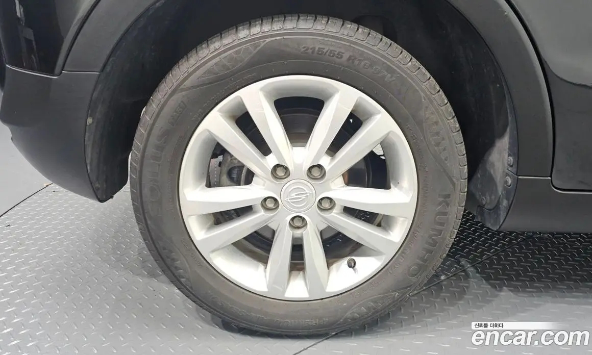 SsangYong TIBOLI 2015 1.6 автомат (гидро), фото 4 SsangYong TIBOLI 2015 1.6 автомат (гидро), фото 4