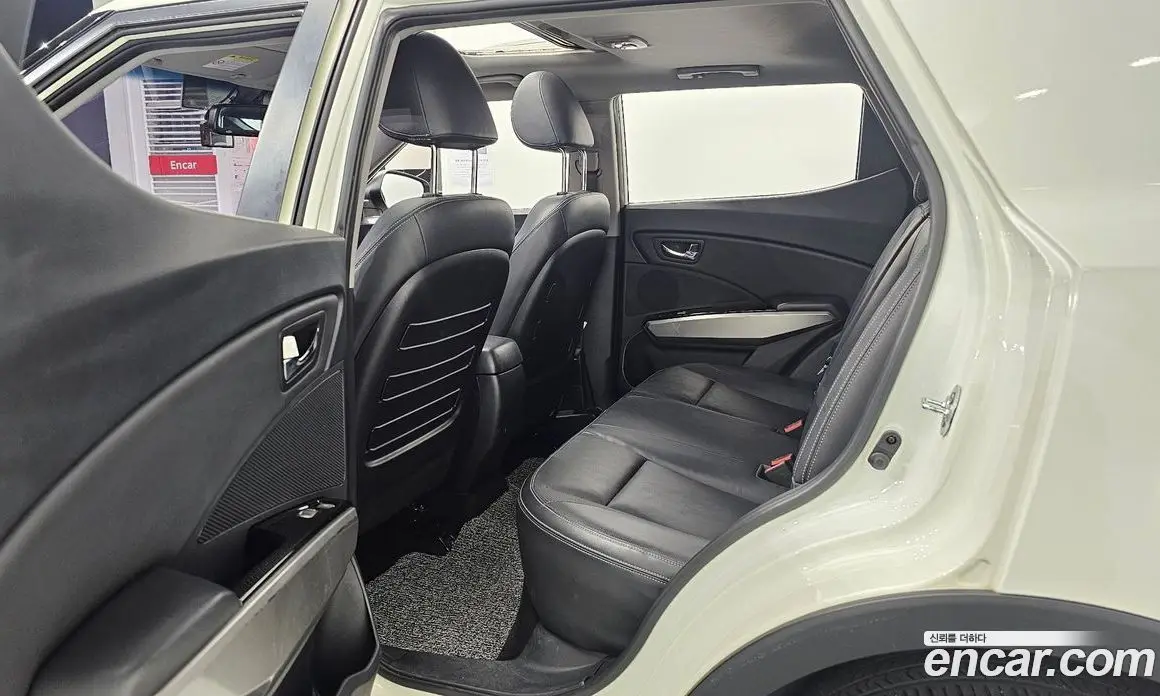SsangYong TIBOLI 2015 1.6 автомат (гидро), фото 16 SsangYong TIBOLI 2015 1.6 автомат (гидро), фото 16
