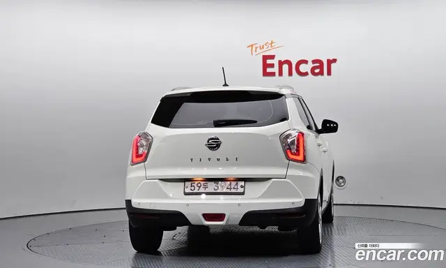 SsangYong TIBOLI 2015 1.6 автомат (гидро), миниатюра 4 SsangYong TIBOLI 2015 1.6 автомат (гидро), миниатюра 4