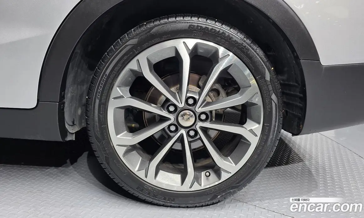 SsangYong TIBOLI 2016 1.6 автомат (гидро), фото 7 SsangYong TIBOLI 2016 1.6 автомат (гидро), фото 7
