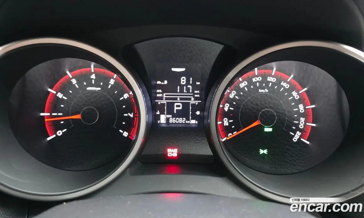 SsangYong TIBOLI 2017 1.6 автомат (гидро), фото 11