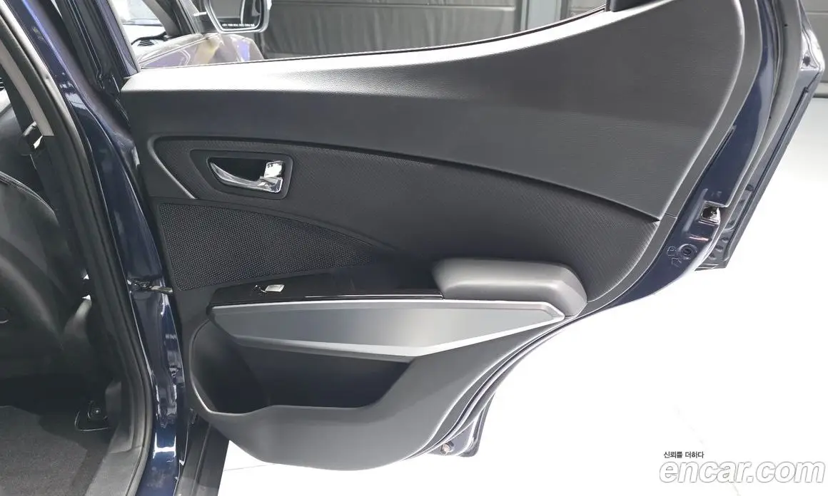 SsangYong TIBOLI 2017 1.6 автомат (гидро), фото 15