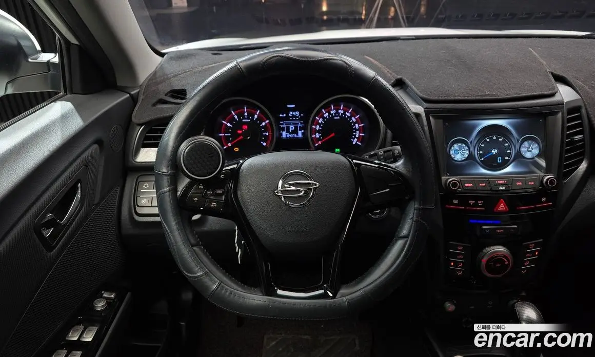 SsangYong TIBOLI 2017 1.6 автомат (гидро), фото 13 SsangYong TIBOLI 2017 1.6 автомат (гидро), фото 13