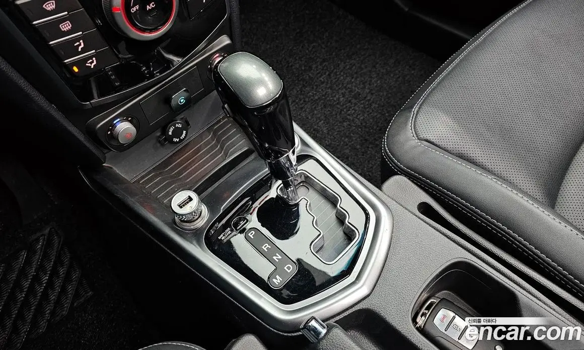 SsangYong TIBOLI 2018 1.6 автомат (гидро), фото 12