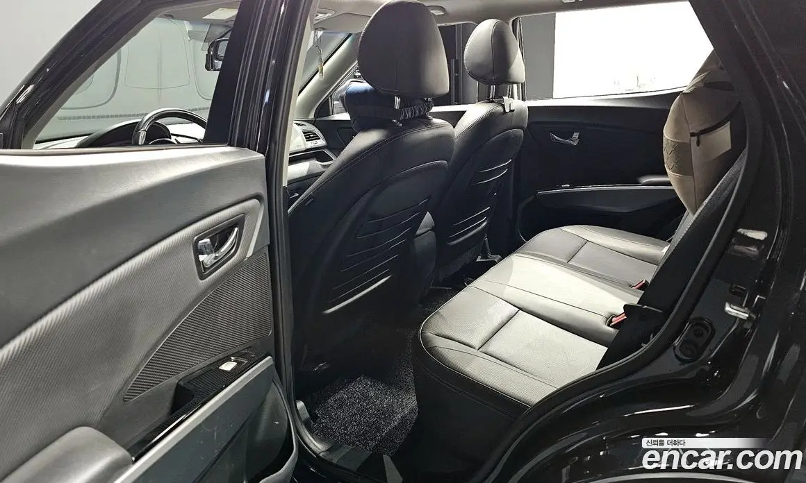SsangYong TIBOLI 2018 1.6 автомат (гидро), фото 16