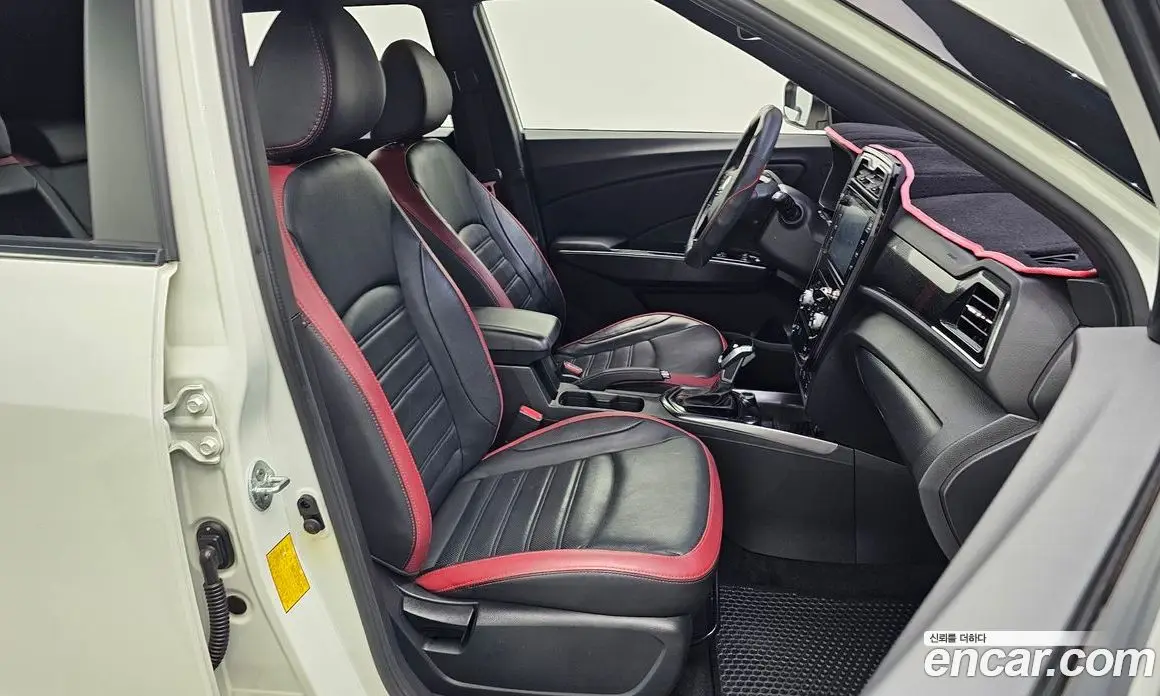 SsangYong TIBOLI 2019 1.5 автомат (гидро), фото 16 SsangYong TIBOLI 2019 1.5 автомат (гидро), фото 16