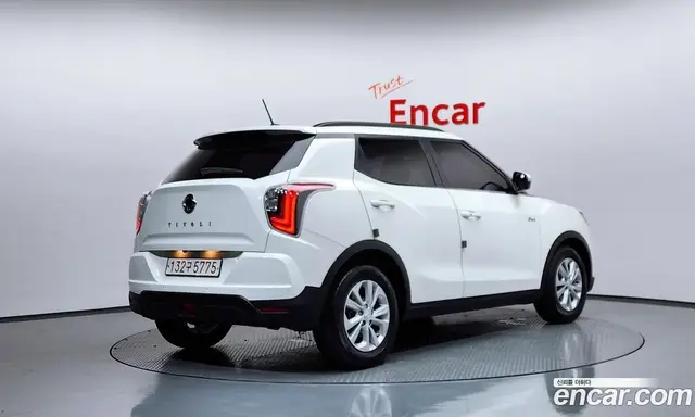 SsangYong TIBOLI 2020 1.5 автомат (гидро), миниатюра 2