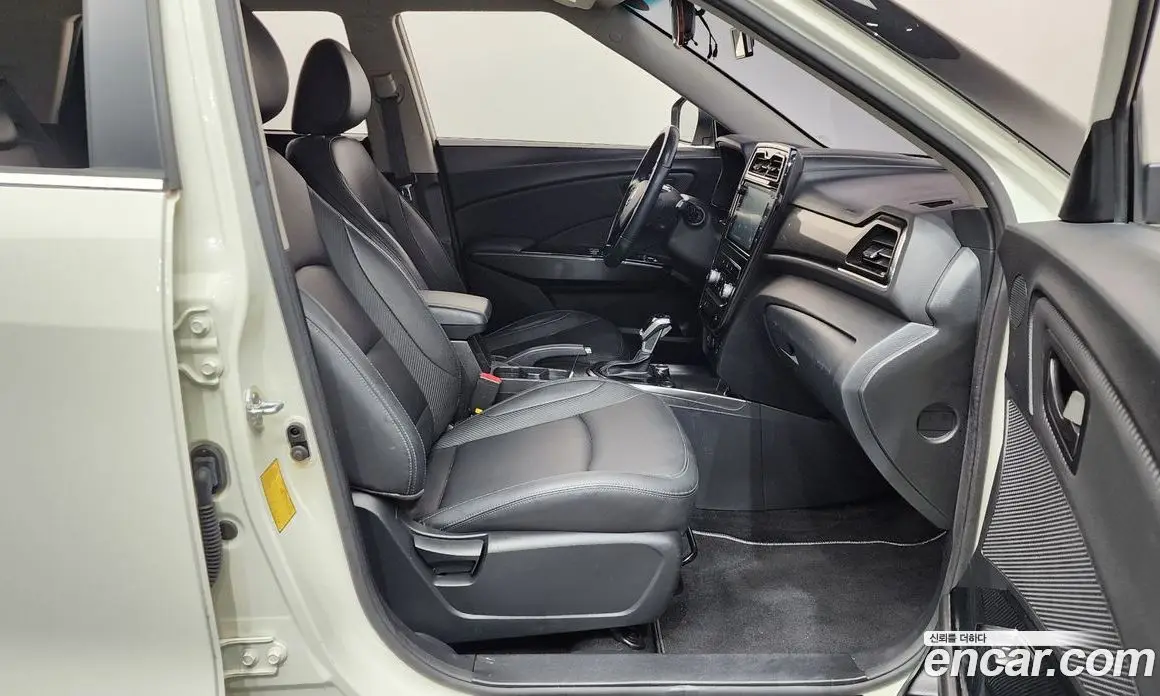 SsangYong TIBOLI 2020 1.5 автомат (гидро), фото 16