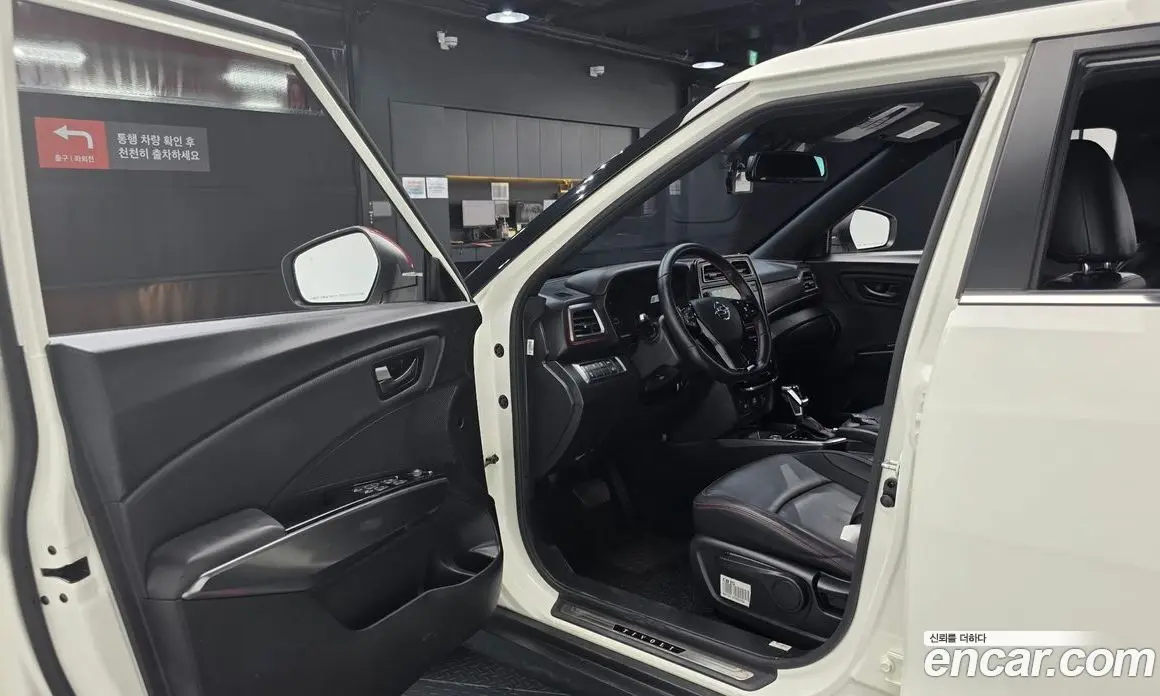 SsangYong TIBOLI 2021 1.5 автомат (гидро), фото 12 SsangYong TIBOLI 2021 1.5 автомат (гидро), фото 12
