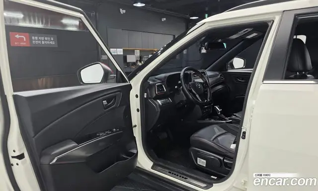 SsangYong TIBOLI 2021 1.5 автомат (гидро), миниатюра 12