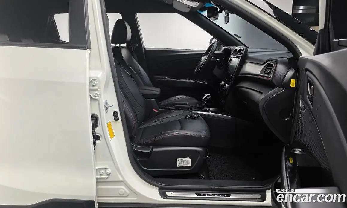 SsangYong TIBOLI 2021 1.5 автомат (гидро), фото 15 SsangYong TIBOLI 2021 1.5 автомат (гидро), фото 15