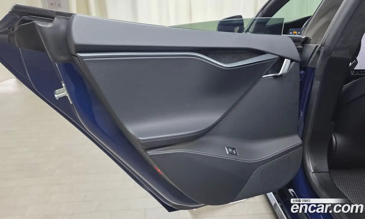 Tesla Model S 2019 0.3 автомат (гидро), фото 14