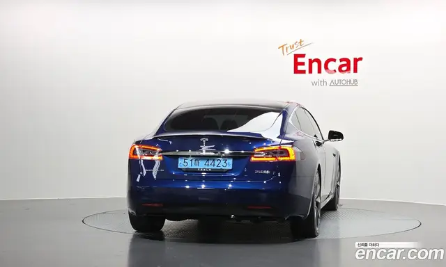 Tesla Model S 2019 0.3 автомат (гидро), миниатюра 3