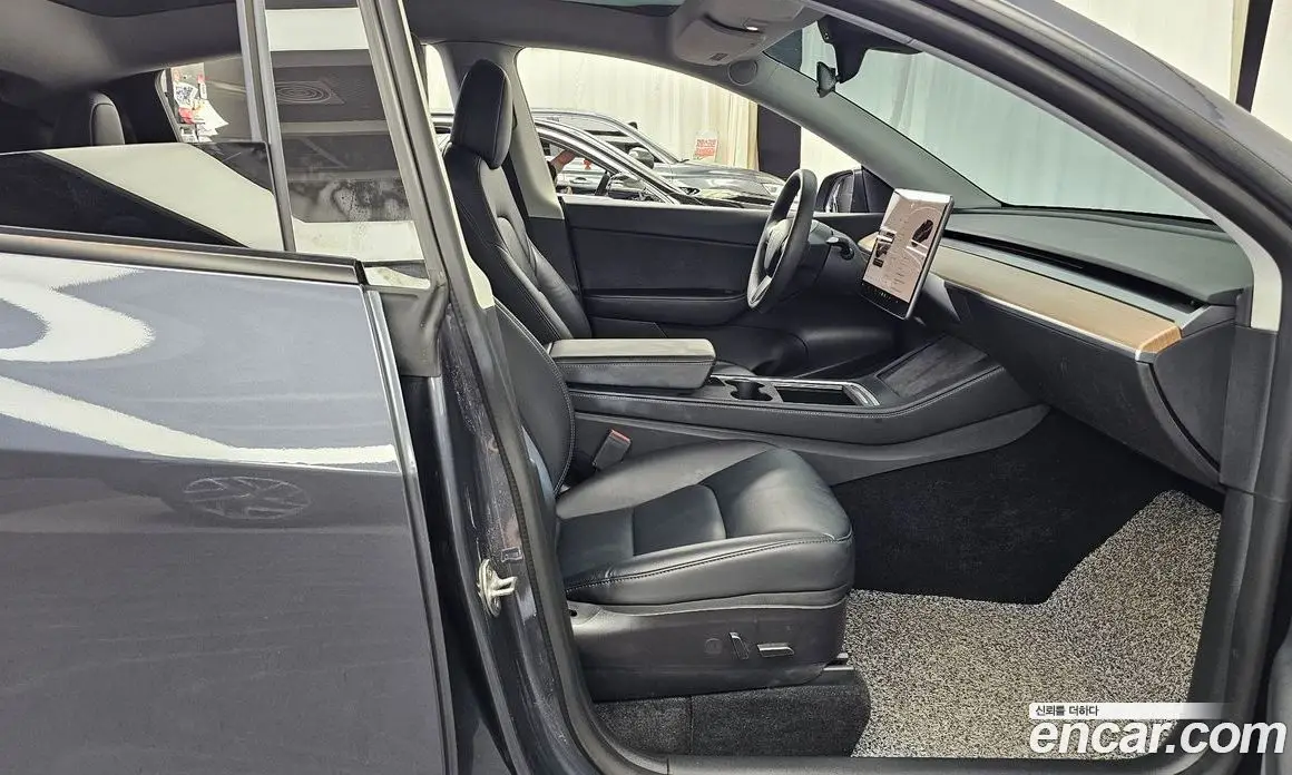 Tesla Model Y 2022 0.2 автомат (гидро), фото 17