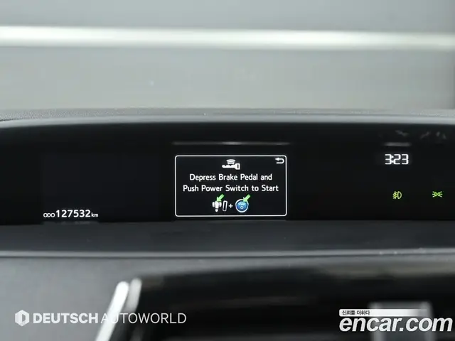 Toyota Prius 2016 1.8 автомат (гидро), миниатюра 8 Toyota Prius 2016 1.8 автомат (гидро), миниатюра 8