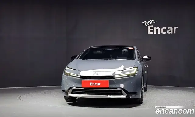 Toyota Prius 2024 2.0 автомат (гидро), миниатюра 3