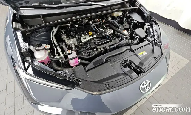 Toyota Prius 2024 2.0 автомат (гидро), миниатюра 6