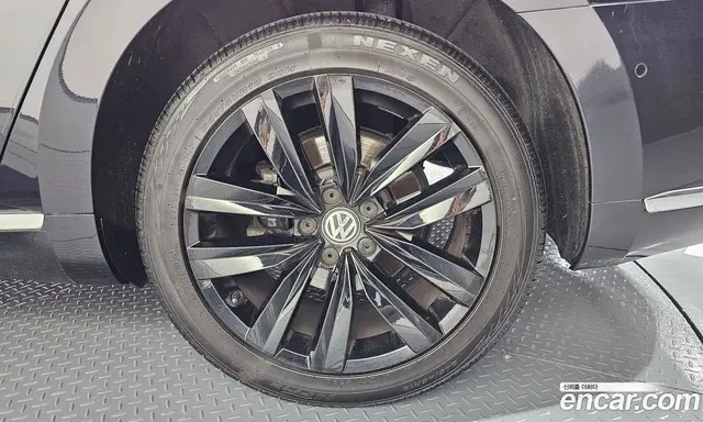 Volkswagen Arteon 2019 2.0 автомат (гидро), миниатюра 6