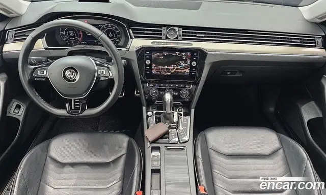 Volkswagen Arteon 2019 2.0 автомат (гидро), миниатюра 9