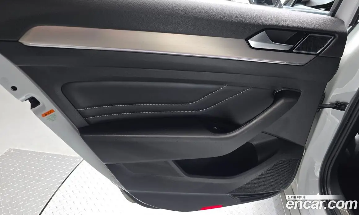 Volkswagen Passat 2021 2.0 автомат (гидро), фото 15 Volkswagen Passat 2021 2.0 автомат (гидро), фото 15