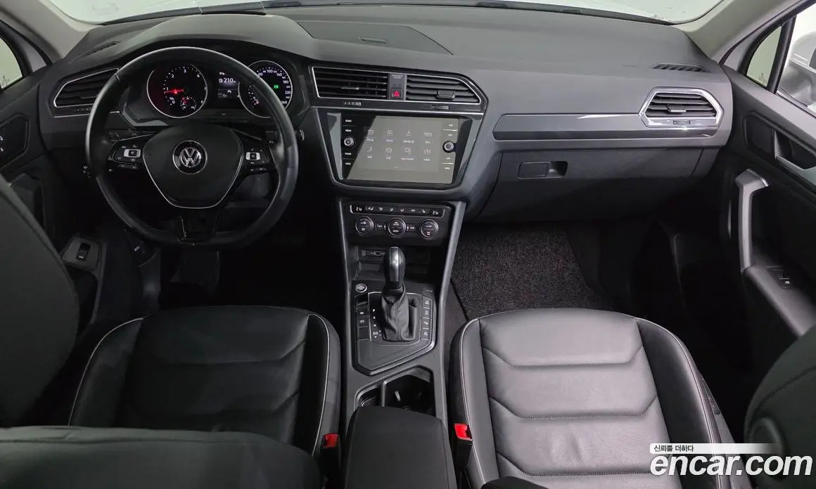 Volkswagen Tiguan 2020 2.0 автомат (гидро), фото 10