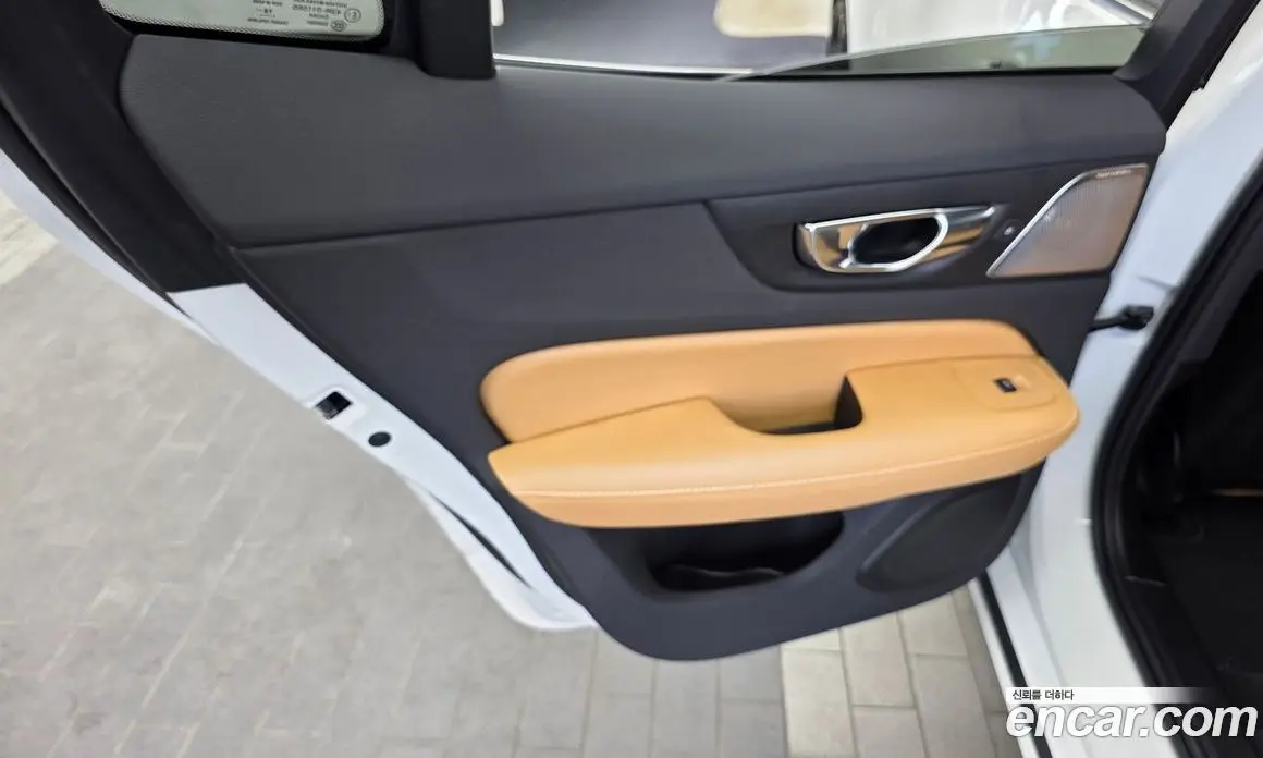 Volvo S60 2021 2.0 автомат (гидро), фото 15