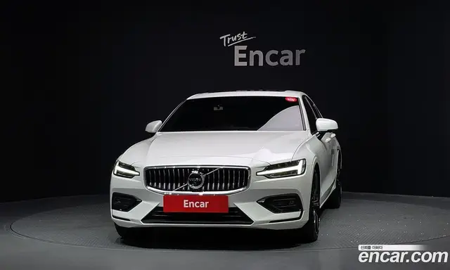 Volvo S60 2021 2.0 автомат (гидро), миниатюра 3