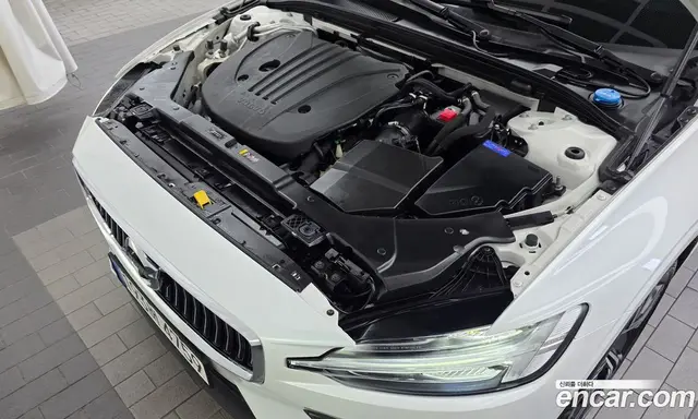 Volvo S60 2021 2.0 автомат (гидро), миниатюра 6
