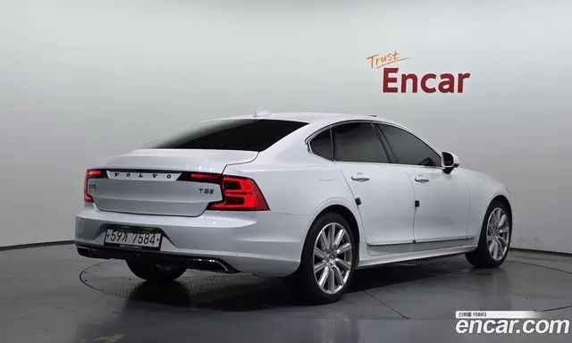 Volvo S90 2019 2.0 автомат (гидро), миниатюра 2 Volvo S90 2019 2.0 автомат (гидро), миниатюра 2