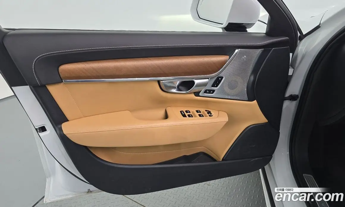 Volvo S90 2019 2.0 автомат (гидро), фото 14 Volvo S90 2019 2.0 автомат (гидро), фото 14