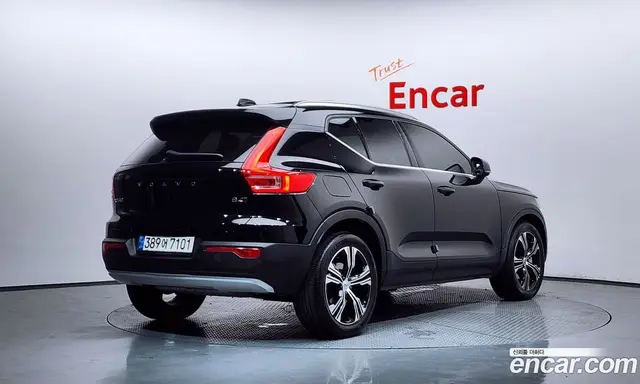 Volvo XC40 2020 2.0 автомат (гидро), миниатюра 2 Volvo XC40 2020 2.0 автомат (гидро), миниатюра 2