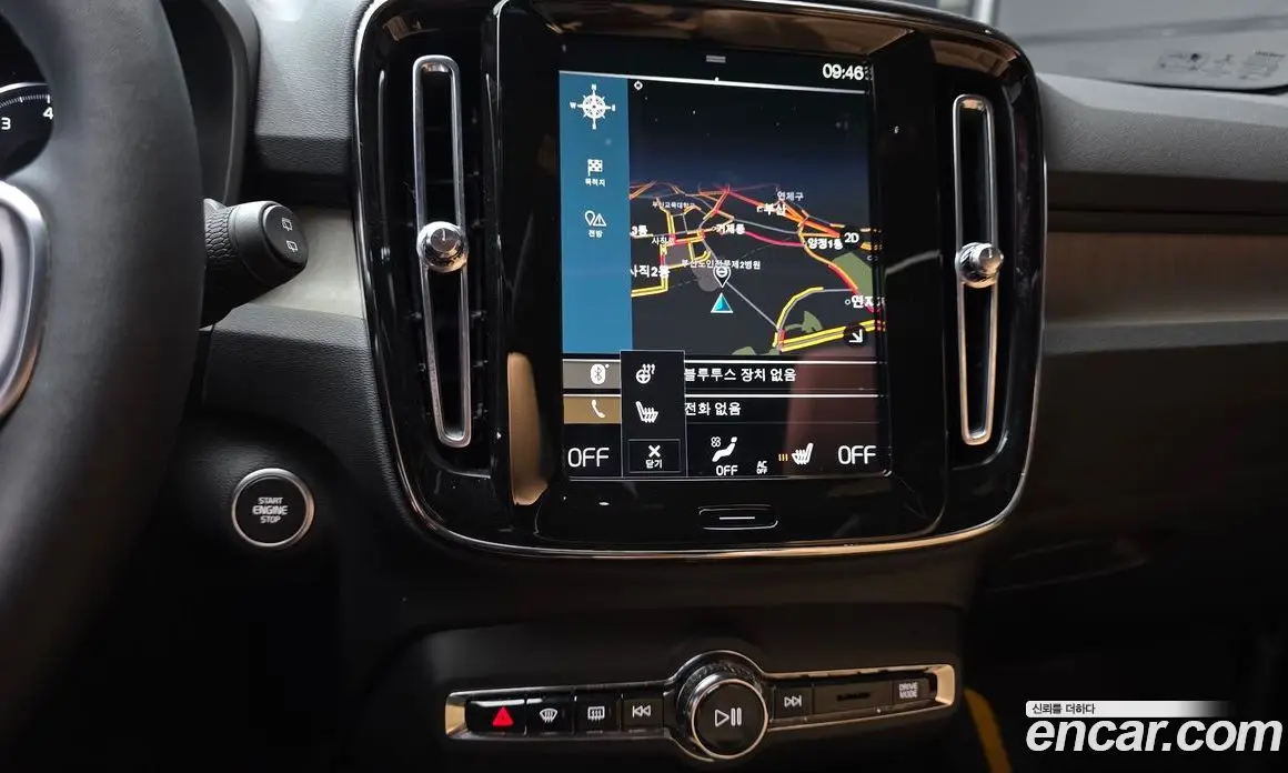 Volvo XC40 2022 2.0 автомат (гидро), фото 20
