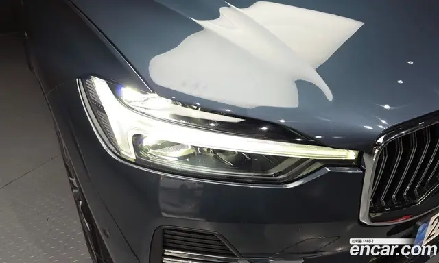Volvo XC60 2022 2.0 автомат (гидро), миниатюра 8 Volvo XC60 2022 2.0 автомат (гидро), миниатюра 8