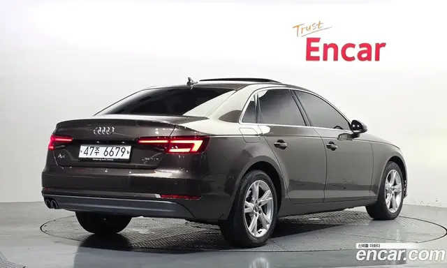 Audi A4 2018 2.0 автомат (гидро), миниатюра 2