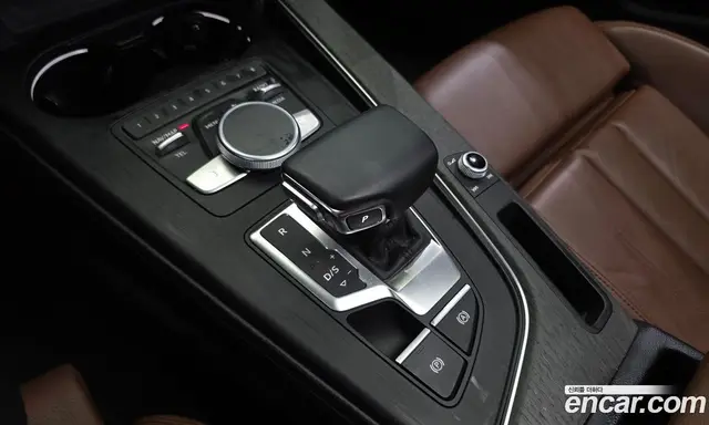Audi A4 2018 2.0 автомат (гидро), миниатюра 12