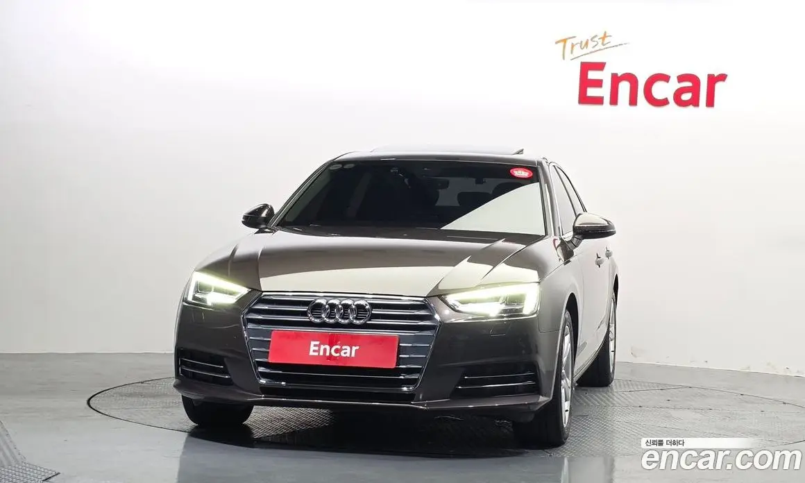 Audi A4 2018 2.0 автомат (гидро), фото 3