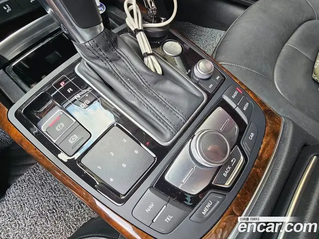 Audi A6 2015 3.0 автомат (гидро), миниатюра 10 Audi A6 2015 3.0 автомат (гидро), миниатюра 10