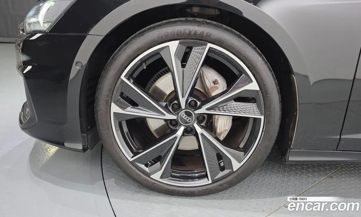 Audi A6 2023 3.0 автомат (гидро), фото 5 Audi A6 2023 3.0 автомат (гидро), фото 5