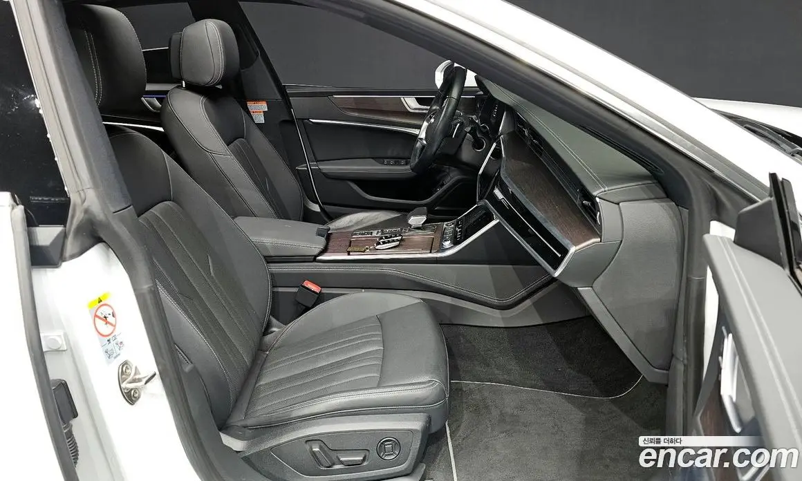 Audi A7 2022 3.0 автомат (гидро), фото 17 Audi A7 2022 3.0 автомат (гидро), фото 17