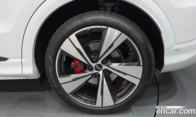 Audi Q5 2025 2.0 автомат (гидро), миниатюра 7 Audi Q5 2025 2.0 автомат (гидро), миниатюра 7