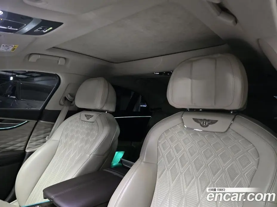 Bentley Flying Spur 2022 4.0 автомат (гидро), фото 13 Bentley Flying Spur 2022 4.0 автомат (гидро), фото 13