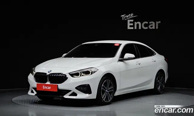 BMW 2 серия, 2023, 64 228 км