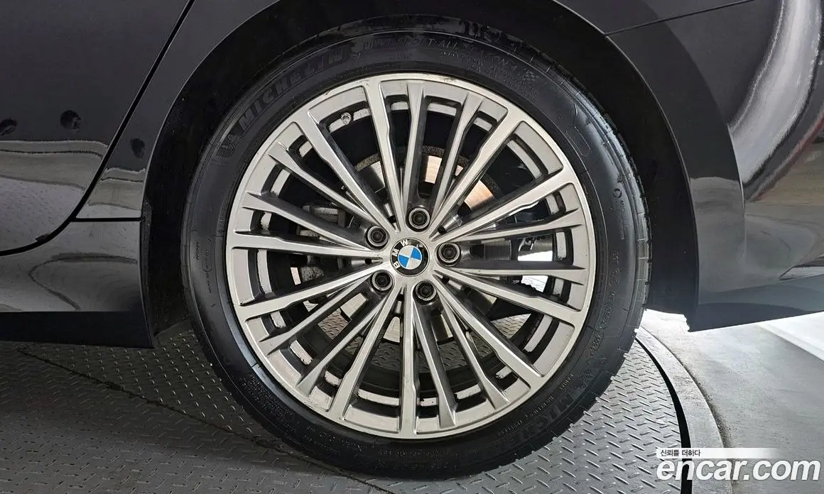 BMW 3 серия 2022 2.0 автомат (гидро), фото 7