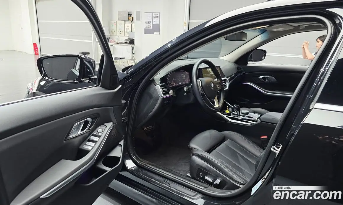 BMW 3 серия 2022 2.0 автомат (гидро), фото 13