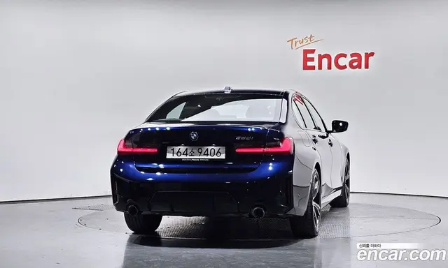 BMW 3 серия 2025 2.0 автомат (гидро), миниатюра 3 BMW 3 серия 2025 2.0 автомат (гидро), миниатюра 3