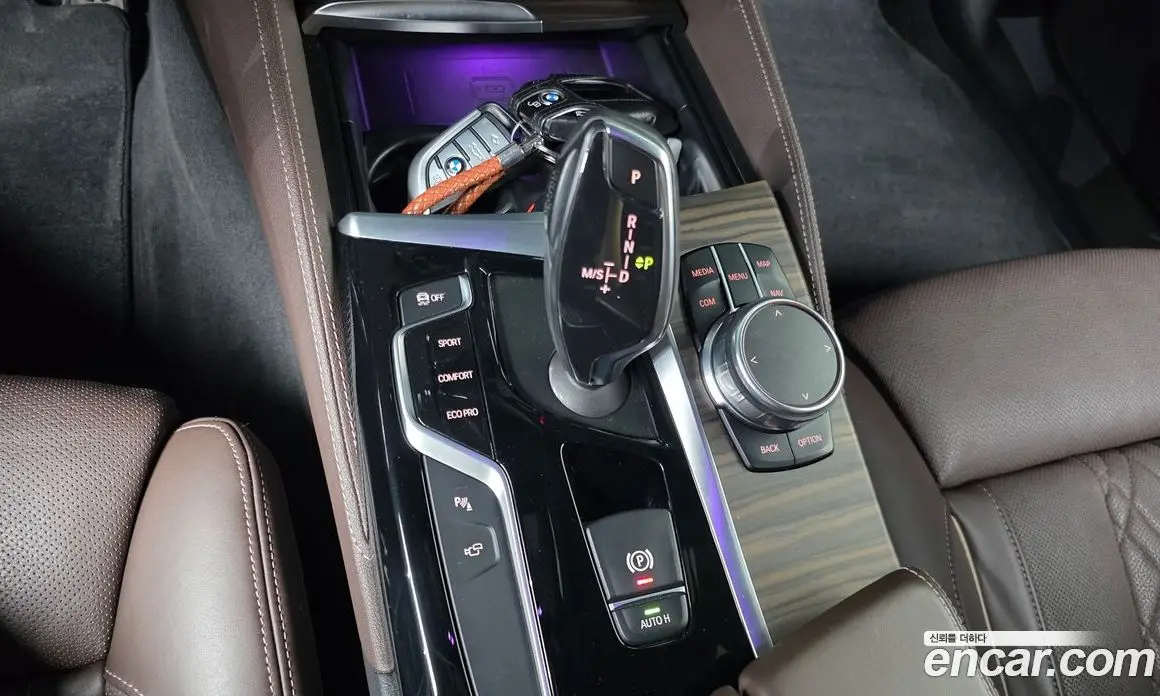 BMW 5 серия 2018 2.0 автомат (гидро), фото 12